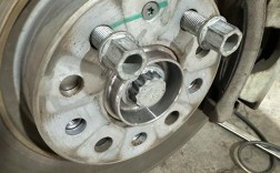 c30汽车,C30汽车轮毂螺丝更换视频