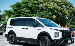 得利卡四驱越野面包车图片(新款得利卡四驱配置)