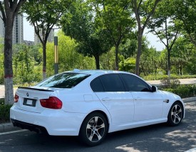 宝马335i价格 宝马335i价格二手