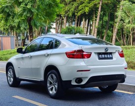 宝马叉六多少钱一台(宝马叉六运动版)