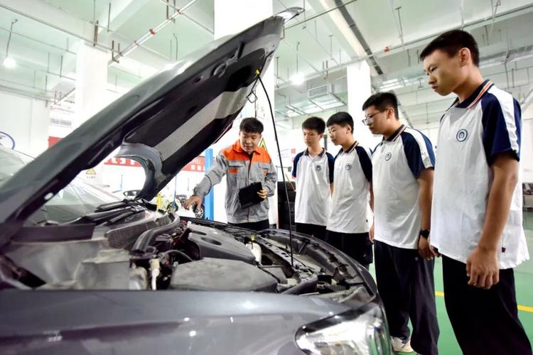 汽车维修培训(汽车维修培训视频)