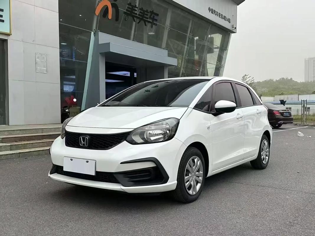 本田飞度全款下来多少钱(本田飞度裸车价多少钱)