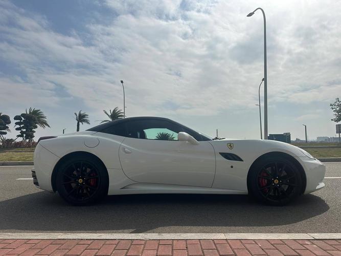 法拉利california二手(法拉利加洲二手车)