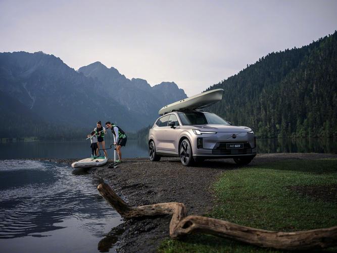 沃尔沃c70多少钱/沃尔沃xc70价格多少钱