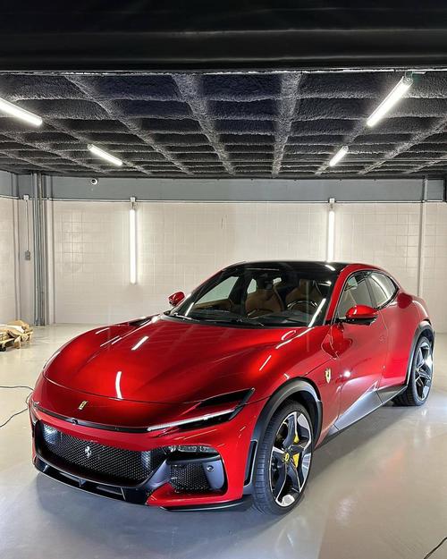 法拉利suv多少钱一辆(法拉利 多少钱)