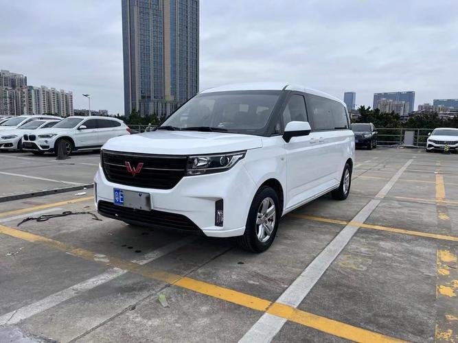 新款五菱征程图片(新五菱征程新车报价2020加长版)