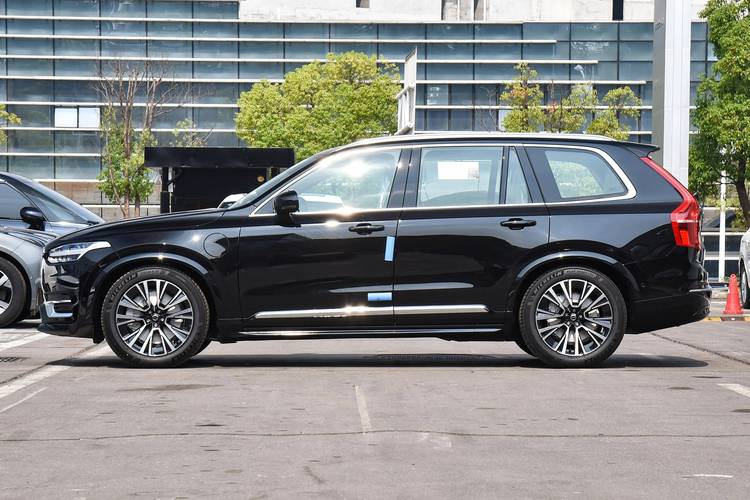 沃尔沃xc90纯油和混动哪个好,沃尔沃xc90混合动力车