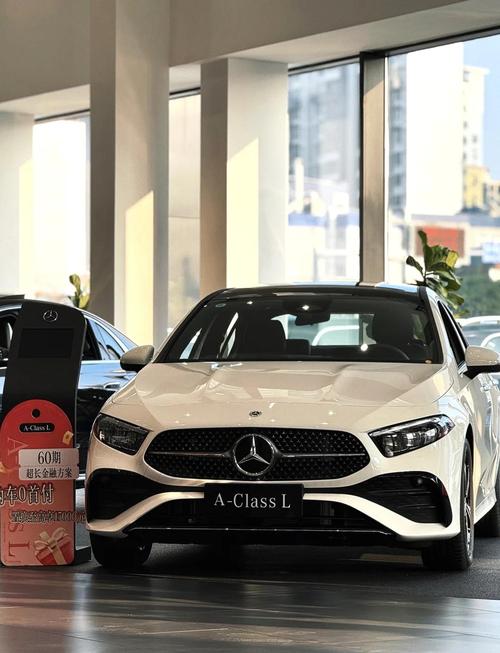 奔驰女士款20万左右,20万的奔驰新款 女士