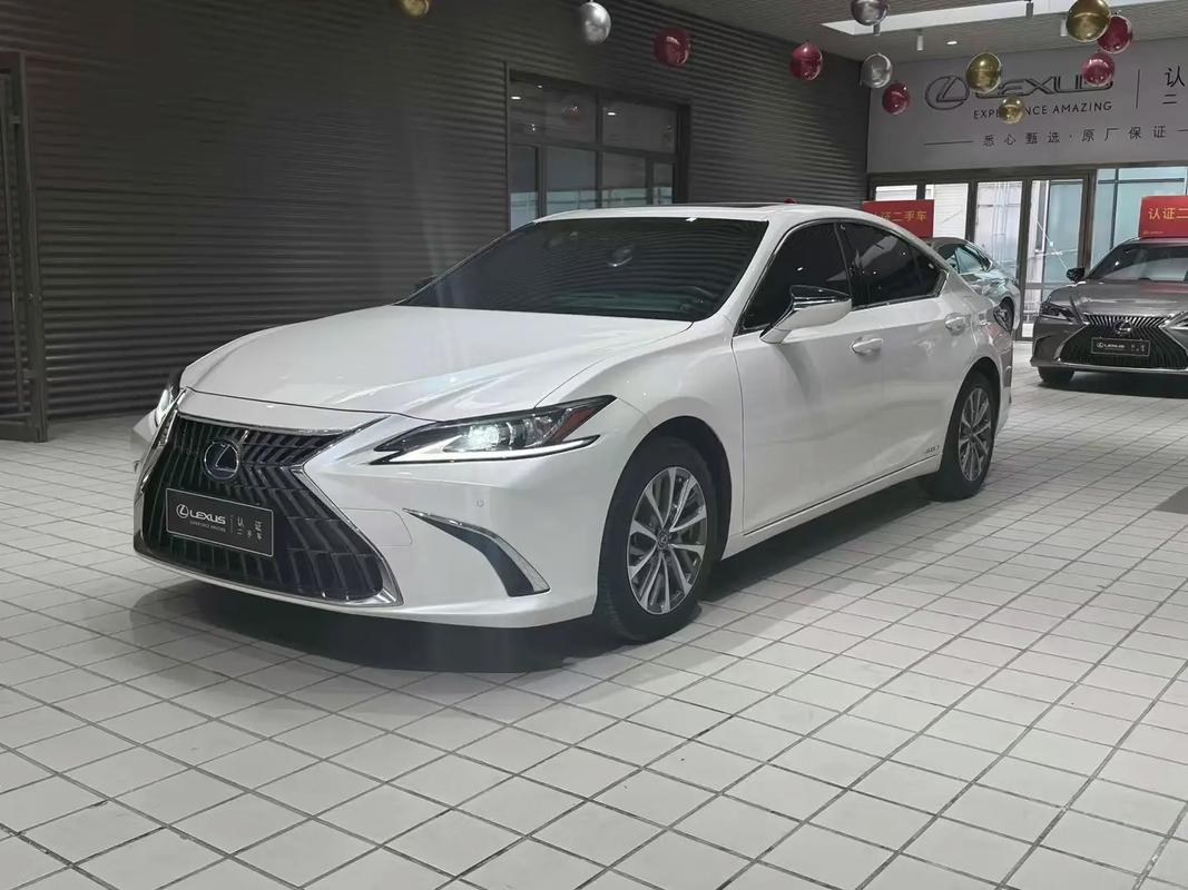 二手雷克萨斯es350(二手雷克萨斯es300h2025新款价格)