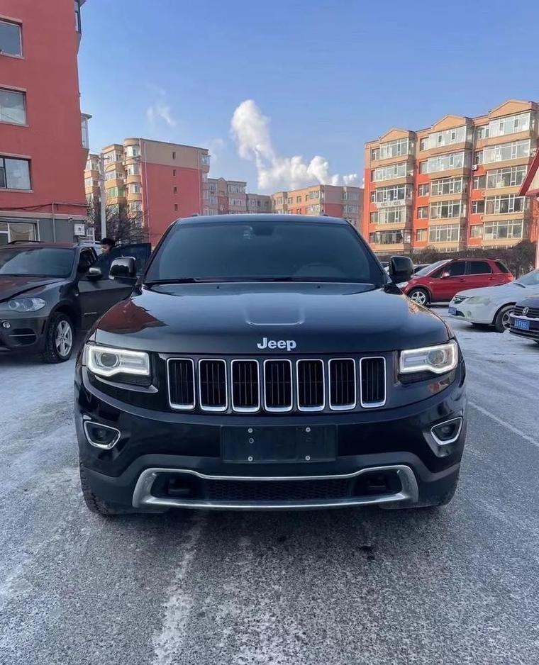 【北京切诺基报价及图片,北京切诺基2021款价格】