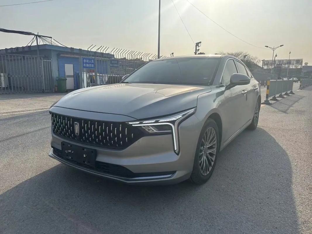 奔腾b70s试驾 2021奔腾b70试驾视频